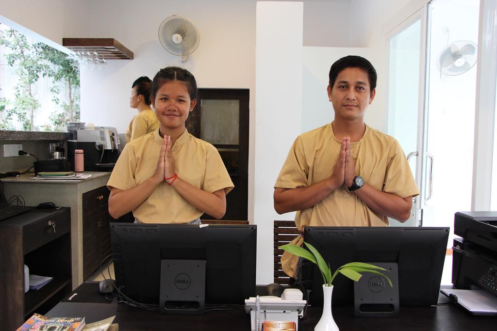 Palm Tree Boutique Hotel Phnom Penh Esterno foto