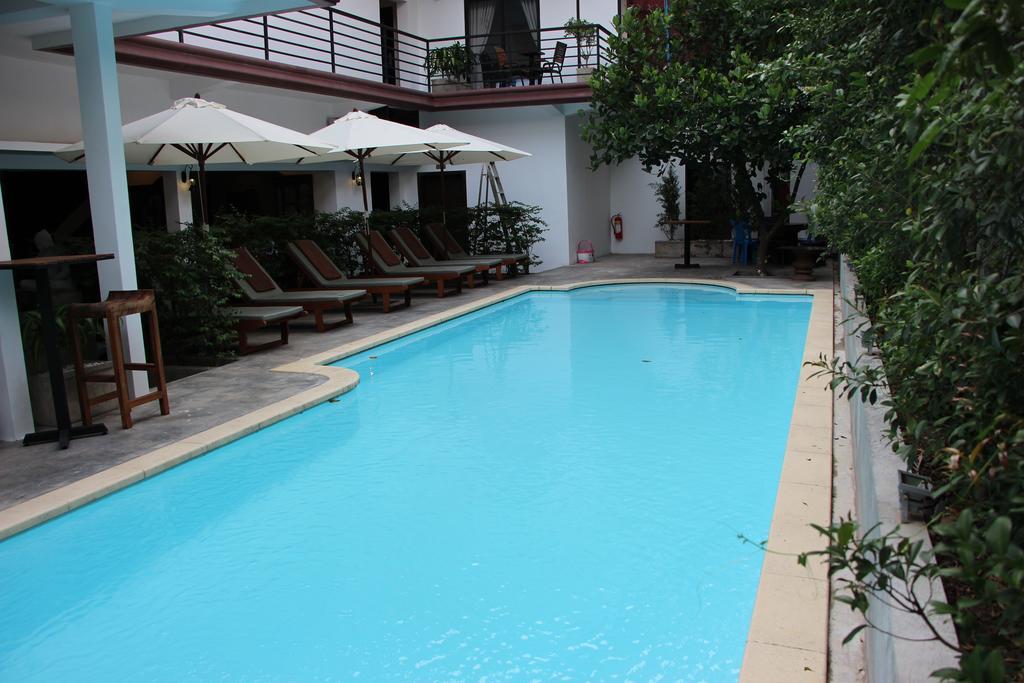 Palm Tree Boutique Hotel Phnom Penh Esterno foto