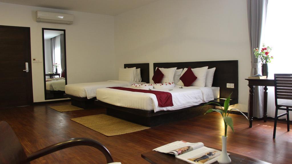 Palm Tree Boutique Hotel Phnom Penh Esterno foto