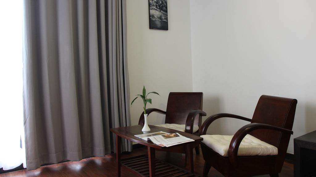 Palm Tree Boutique Hotel Phnom Penh Esterno foto