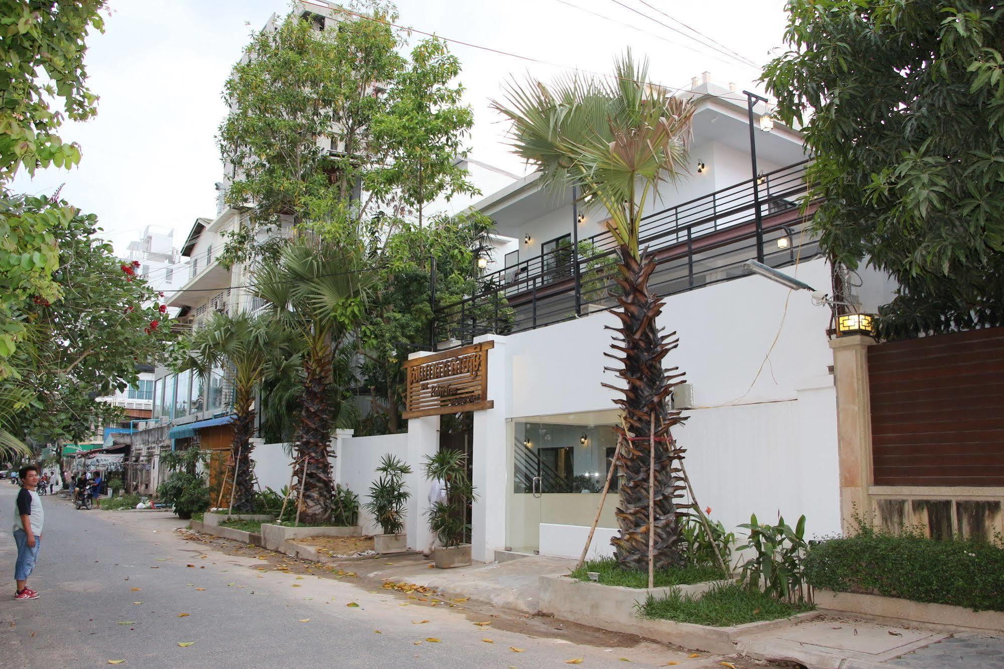 Palm Tree Boutique Hotel Phnom Penh Esterno foto