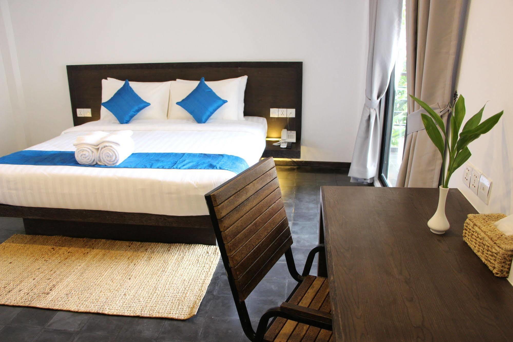 Palm Tree Boutique Hotel Phnom Penh Esterno foto