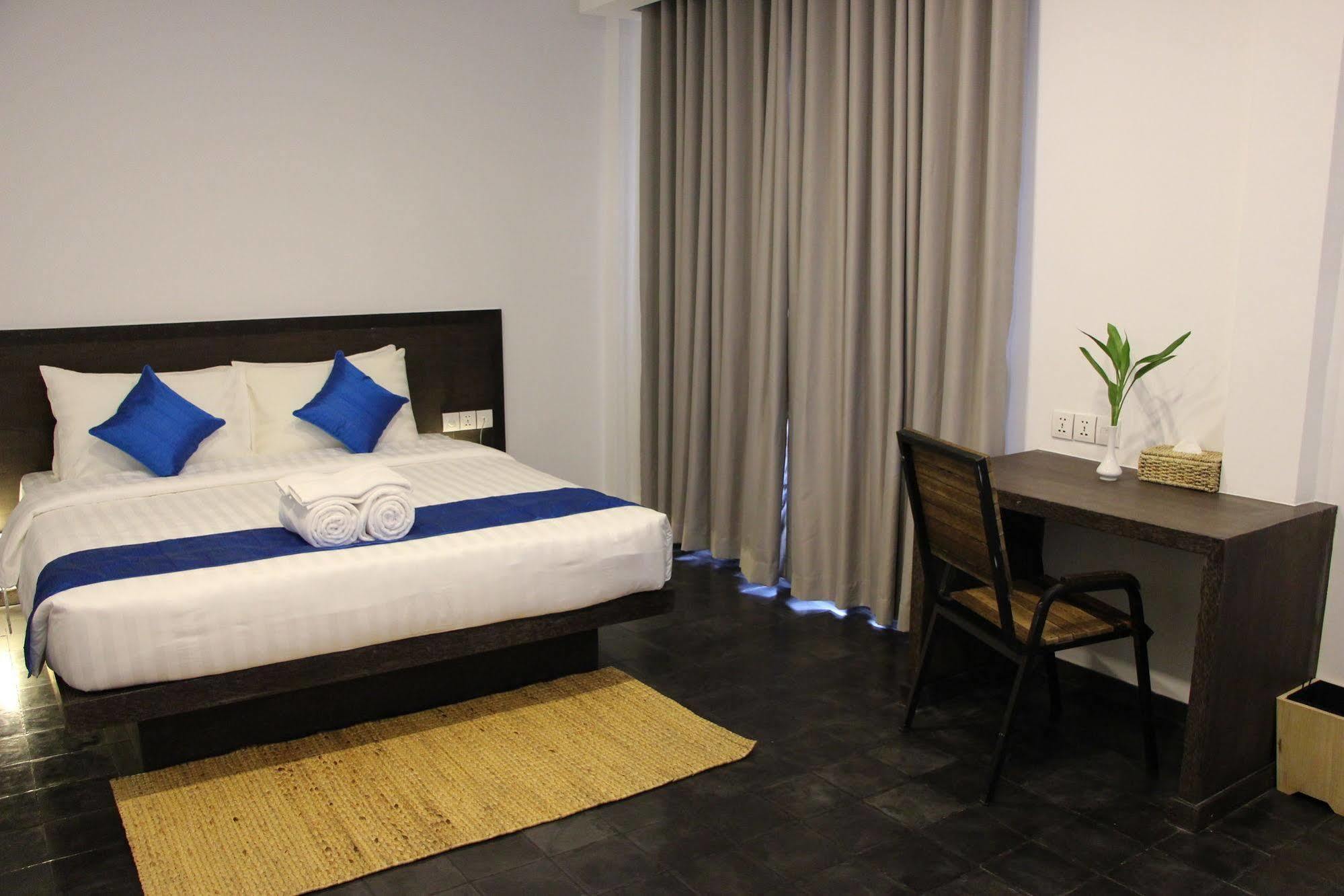 Palm Tree Boutique Hotel Phnom Penh Esterno foto